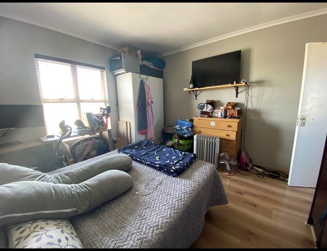 2 BEDROOM APARTMENT SOLD IN MELKBOSSTRAND CENTRAL